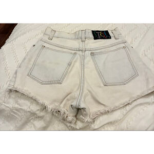 Vintage Women's Steel Jeans White Distressed Jean Shorts Size 7